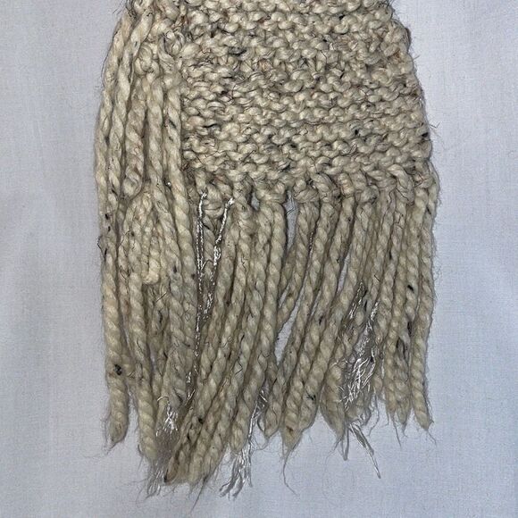 Knit scarf  - Picture 4 of 8